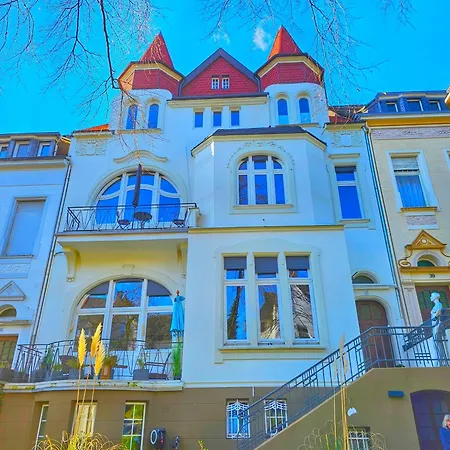 2 Zimmer Apartment Am Zoo Mit Garten Wuppertal Esterno foto